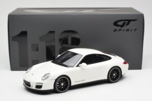 Porsche 911 997 GTS Branco GT Spirit 1:18 GT287 Resina - imagem 6 de 6