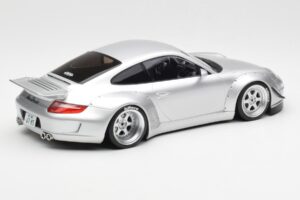 Porsche 911 997 RWB Abu Dhabi IXO 1:18 18CMC166 Metal - imagem 2 de 6