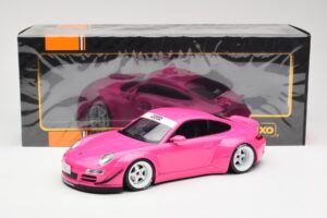 Porsche 911 997 RWB Rosa IXO 1:18 18CMC167 Metal - imagem 5 de 5