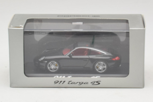 Porsche 911 997 Targa 4S Preto Minichamps 1:43 WAP02002518 Metal - imagem 4 de 4