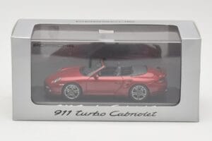 Porsche 911 997 Turbo Cabriolet Vermelho Minichamps 1:43 WAP0200130A Metal - imagem 4 de 4