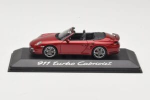 Porsche 911 997 Turbo Cabriolet Vermelho Minichamps 1:43 WAP0200130A Metal