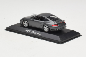 Porsche 911 997 Turbo Grey Metallic Minichamps 1:43 WAP02013116 Metal - imagem 3 de 4