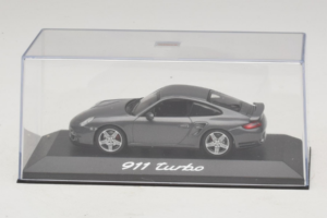 Porsche 911 997 Turbo Grey Metallic Minichamps 1:43 WAP02013016 Metal - imagem 4 de 5