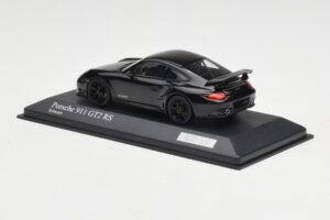 Porsche 911 997.2 GT2 RS Preto com Jantes Pretas Minichamps 1:43 400069404 Metal - imagem 3 de 4