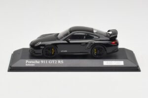 Porsche 911 997.2 GT2 RS Preto com Jantes Pretas Minichamps 1:43 400069404 Metal