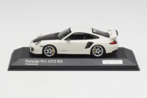 Porsche 911 997.2 GT2 RS Branco com Jantes Prateadas Minichamps 1:43 400069405 Metal