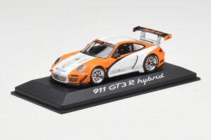 Porsche 911 GT3 R Hybrid 997.2 Presentation White Orange Minichamps 1:43 WAP0201170B Metal - imagem 2 de 4