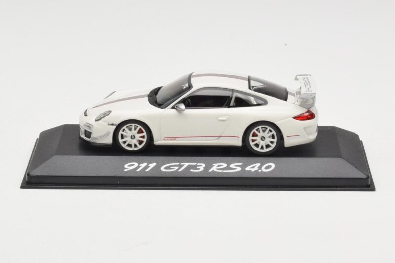 Porsche 911 997.2 GT3 RS 4.0 Branco Minichamps 1:43 WAP0200010C Metal