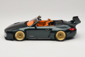 Porsche 911 992 Cabriolet Old & New Tokyo Auto Salon GT Spirit 1:18 GT548 Resina - imagem 3 de 6