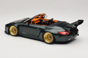 Porsche 911 992 Cabriolet Old & New Tokyo Auto Salon GT Spirit 1:18 GT548 Resina - imagem 5 de 6