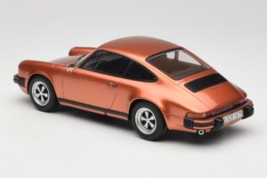 Porsche 911 G-Series Carrera 2.7 Laranja Ferrugem GT Spirit 1:18 GT011CS Resina - imagem 5 de 6