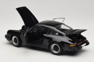 Porsche 911 Carrera 3.2 Preto Minichamps 1:18 100063060-R1 Metal - imagem 5 de 8