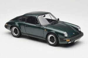 Porsche 911 Carrera Green Metallic Minichamps 1:18 100063022 Metal - imagem 6 de 8