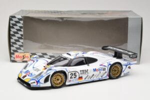 Porsche 911 GT1 #25 Porsche AG U. Alzen / J. Muller / B. Wollek 24 Hours of Le Mans 1998 Maisto 1:18 56052 Metal - imagem 8 de 8