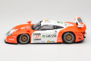 Porsche 911 GT1 Marlboro #17 E. Collard / M. Baldi FIA GT Championship 1997 UT Models 1:18 39722 Metal - imagem 4 de 8