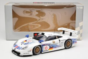 Porsche 911 GT1 #6 T. Boutsen / H-J. Stuck 1997 UT Models 1:18 39720 Metal - imagem 8 de 8