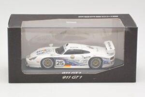 Porsche 911 GT1 #25 Warsteiner 24 Hours of Le Mans 1997 Minichamps 1:43 WAP02003197 Metal - imagem 4 de 4