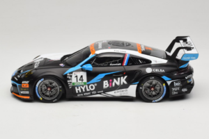 Porsche 911 GT3 Cup 992 #14 R. de Haan Oschersleben GP 2024 IXO 1:18 18RMC219 Metal - imagem 3 de 6