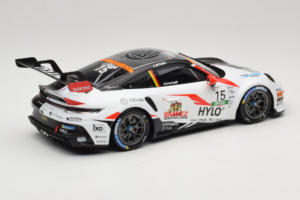 Porsche 911 GT3 Cup 992 #15 J. Stiak Oschersleben GP 2024 IXO 1:18 18RMC220 Metal - imagem 2 de 6