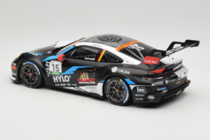 Porsche 911 GT3 Cup 992 #15 J. Stiak Oschersleben GP 2024 IXO 1:18 18RMC220 Metal - imagem 5 de 6
