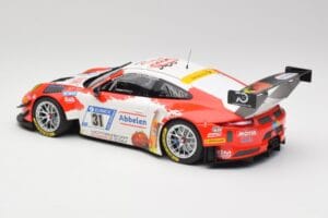 Porsche 911 GT3 R #31 Frikadelli Racing N. Siedler / M. Seefried 24 Hours Nürburgring 2018 Minichamps 1:18 153186931 Metal - imagem 5 de 6