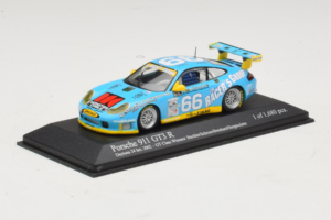 Porsche 911 GT3 R #66 Buckler / Schrom 24 Hours of Daytona 2002 Minichamps 1:43 400026966 Metal - imagem 2 de 4