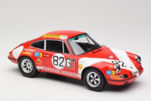 Porsche 911 S Kremer #82 J. Neuhaus ADAC 1000km 1971 Class Winners Minichamps 1:18 107716882 Resina - imagem 4 de 6