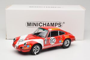 Porsche 911 S Kremer #82 J. Neuhaus ADAC 1000km 1971 Class Winners Minichamps 1:18 107716882 Resina - imagem 6 de 6