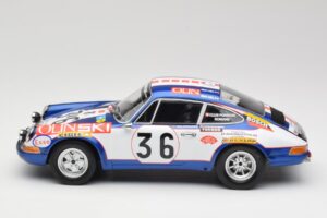 Porsche 911 S #36 B. Waldegard / C. Cheneviere 24 Hours of Le Mans 1971 Minichamps 1:18 107716836 Resina - imagem 3 de 6