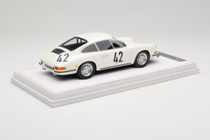 Porsche 911 S #42 R. Buchet / H. Linge Auguste Veuillet 24 Hours of Le Mans Class Winner 1967 IVY 1:18 REMC006 Resina - imagem 3 de 6