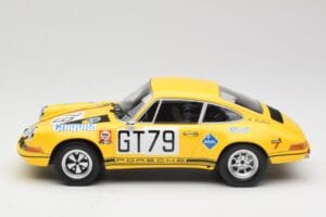 Porsche 911 S Racing Team AAW #79 H. Frohlich / P. Toivonen 1000km Nurburgring 1971 Minichamps 1:18 107706879 Resina - imagem 3 de 6