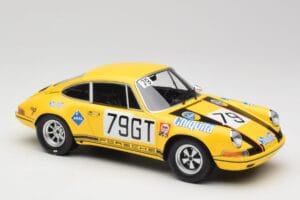 Porsche 911 S Racing Team AAW #79 H. Frohlich / P. Toivonen 1000km Nurburgring 1971 Minichamps 1:18 107706879 Resina - imagem 4 de 6