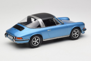 Porsche 911 S Targa Blue Metallic Norev 1:18 187646 Metal - imagem 3 de 8