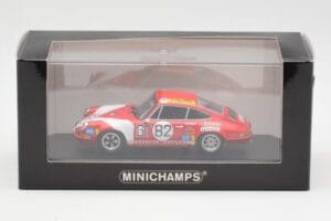 Porsche 911 S #82 Team Kremer Racing 1000km ADAC Neuhaus Class Winner 1971 Minichamps 1:43 400716882 Metal - imagem 4 de 4