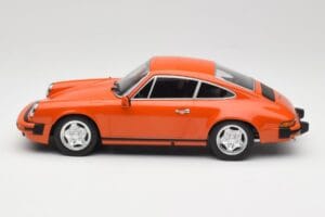Porsche 911 SC G-Series Continental Orange KK-Scale 1:18 KKDC180801 Metal - imagem 3 de 6