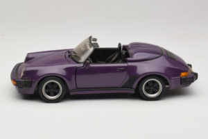 Porsche 911 3.2 Speedster Roxo Maisto 1:18 50248 Metal - imagem 4 de 8