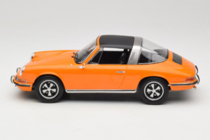 Porsche 911 T Targa Laranja Norev 1:18 187220 Metal - imagem 4 de 8