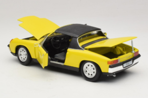 Porsche 914 Amarelo Revell 1:18 8976 Metal - imagem 5 de 8