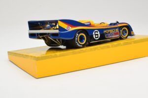 Porsche 917/30 #6 Penske Racing M. Donohue Can-Am Champion 1973 Minichamps 1:18 186736006 Metal - imagem 4 de 8