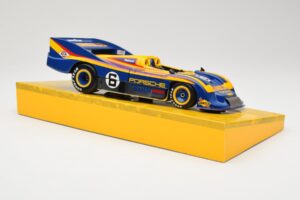 Porsche 917/30 #6 Penske Racing M. Donohue Can-Am Champion 1973 Minichamps 1:18 186736006 Metal - imagem 6 de 8