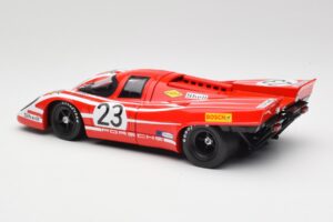 Porsche 917K #23 R. Attwood / H. Herrmann 24 Hours of Le Mans Winner 1970 Norev 1:18 187586 Metal - imagem 5 de 6