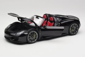 Porsche 918 Spyder Basalto Preto Metálico Minichamps 1:18 110062431 Metal - imagem 2 de 8