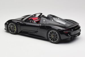 Porsche 918 Spyder Basalto Preto Metálico Minichamps 1:18 110062431 Metal - imagem 7 de 8