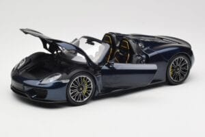 Porsche 918 Spyder Azul Metallic Minichamps 1:18 113062434 Metal - imagem 2 de 8
