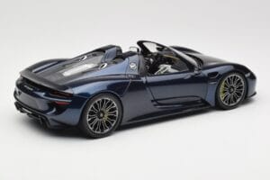 Porsche 918 Spyder Azul Metallic Minichamps 1:18 113062434 Metal - imagem 3 de 8