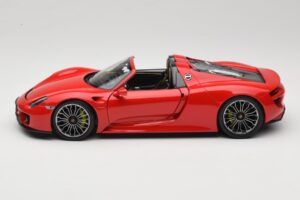 Porsche 918 Spyder Vermelho Minichamps 1:18 110062435 Metal - imagem 4 de 8