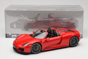 Porsche 918 Spyder Vermelho Minichamps 1:18 110062435 Metal - imagem 8 de 8
