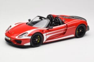 Porsche 918 Spyder Weissach Package Vermelho & Listas Brancas Minichamps 1:18 110062442 Metal