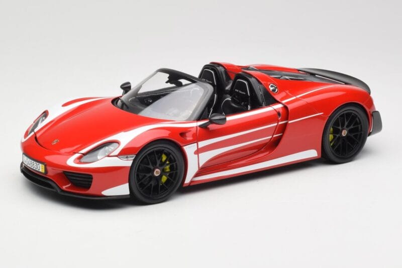 Porsche 918 Spyder Weissach Package Vermelho & Listas Brancas Minichamps 1:18 110062442 Metal